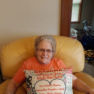 Meet your Posher, Sharon